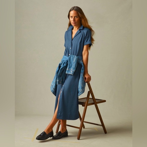 Elegant Blue Midi Shirt Dress - Picture 4 of 14